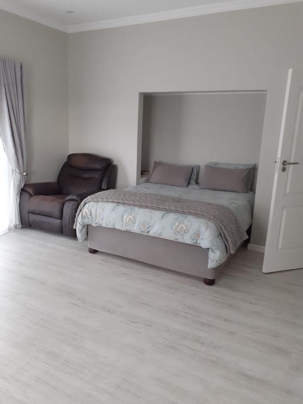 3 Bedroom Property for Sale in Albertinia Western Cape